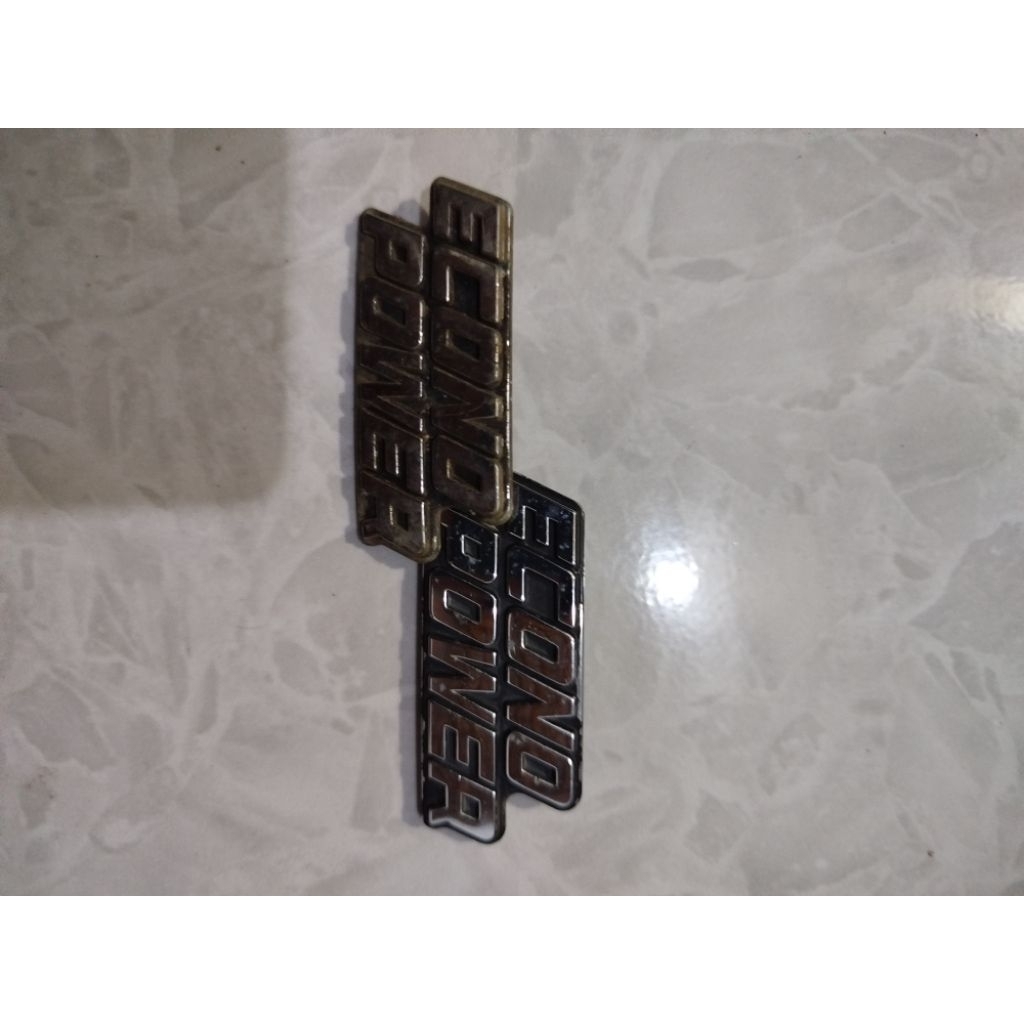 emblem sayap Astrea prima original