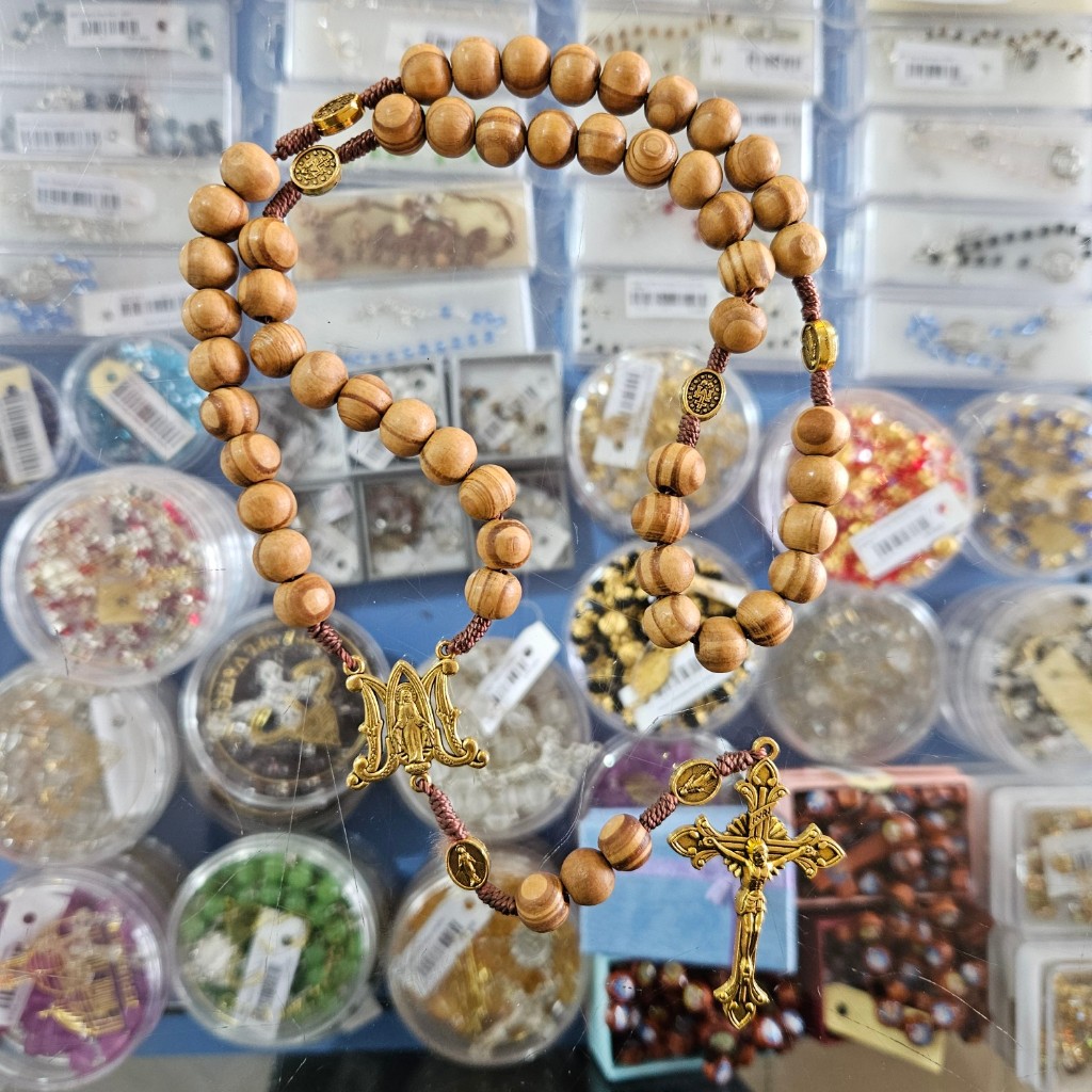 Rosario Kayu Medali Wasiat Emas Perak 10mm