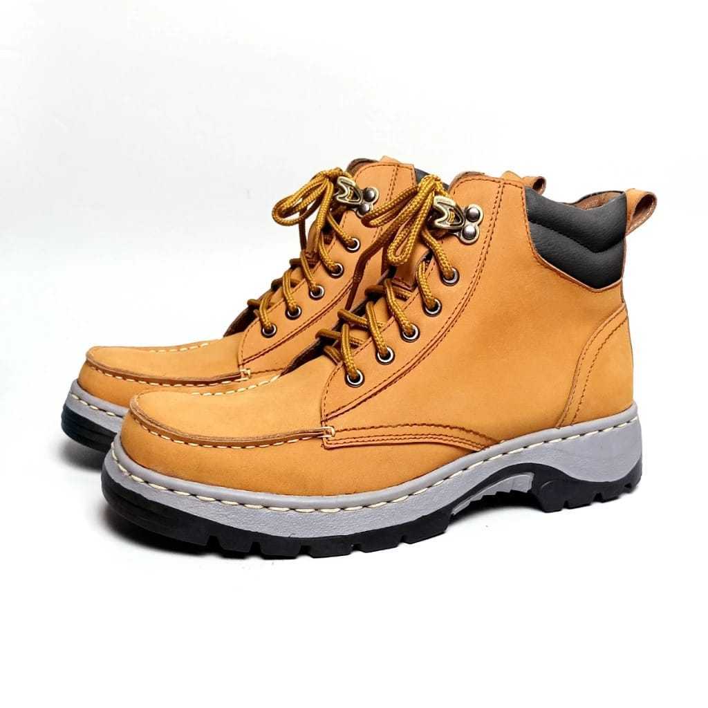 TokoShoesBandung - Sepatu Safety Boots Pria Kulit Asli Safety Cowok BSA.02 Size 39-43