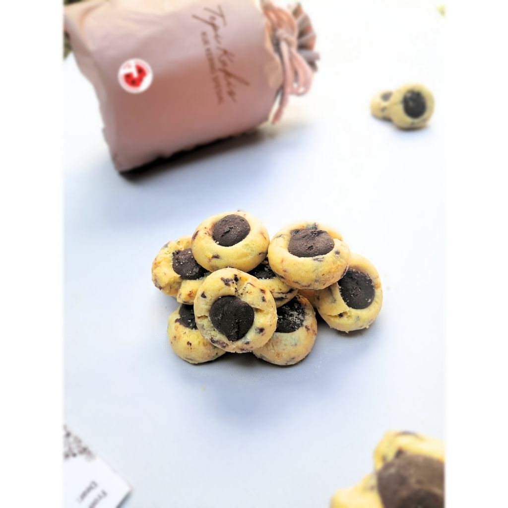 

Kue Butter Cookies Coklat Toples 600ml