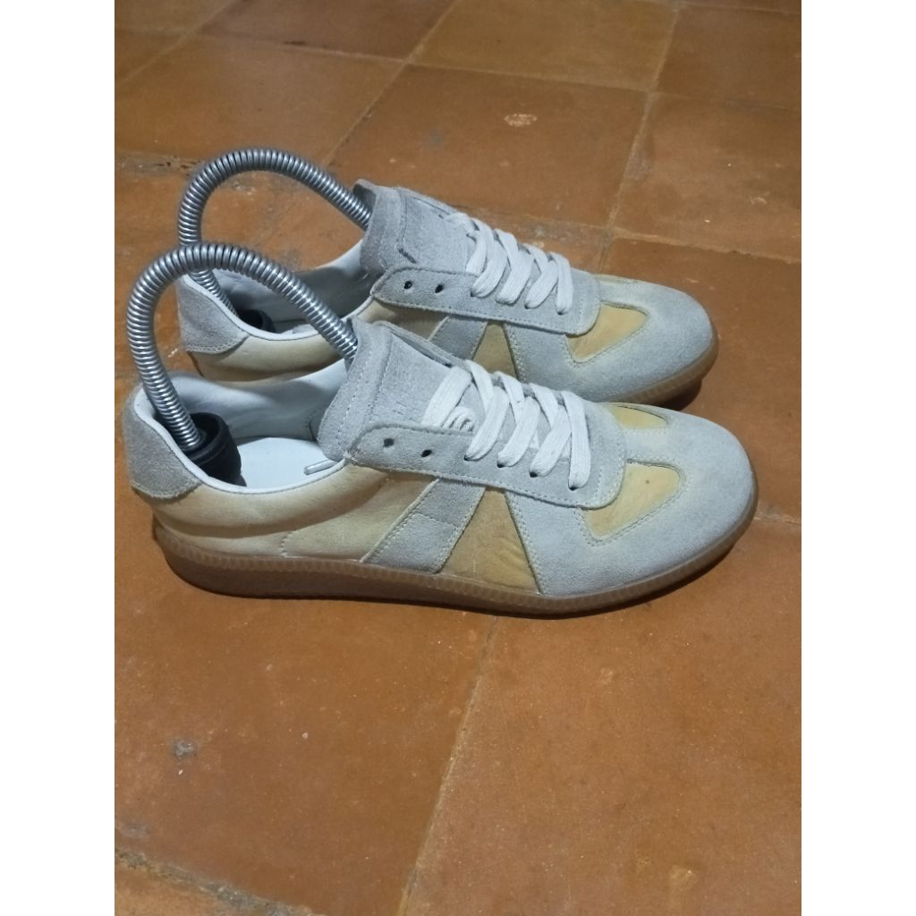 sepatu Maison Margiela size 36/37 insole 23