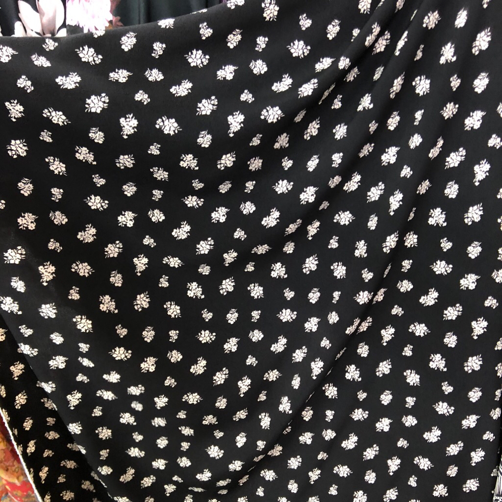 kain wolly crepe motif bunga - kain wolly crepe motif premium lqd