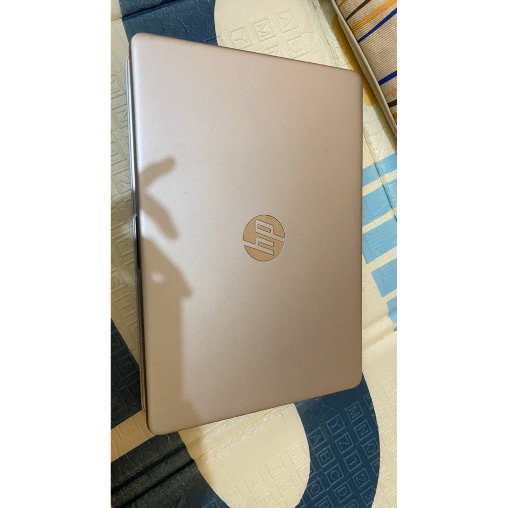 laptop hp 14s