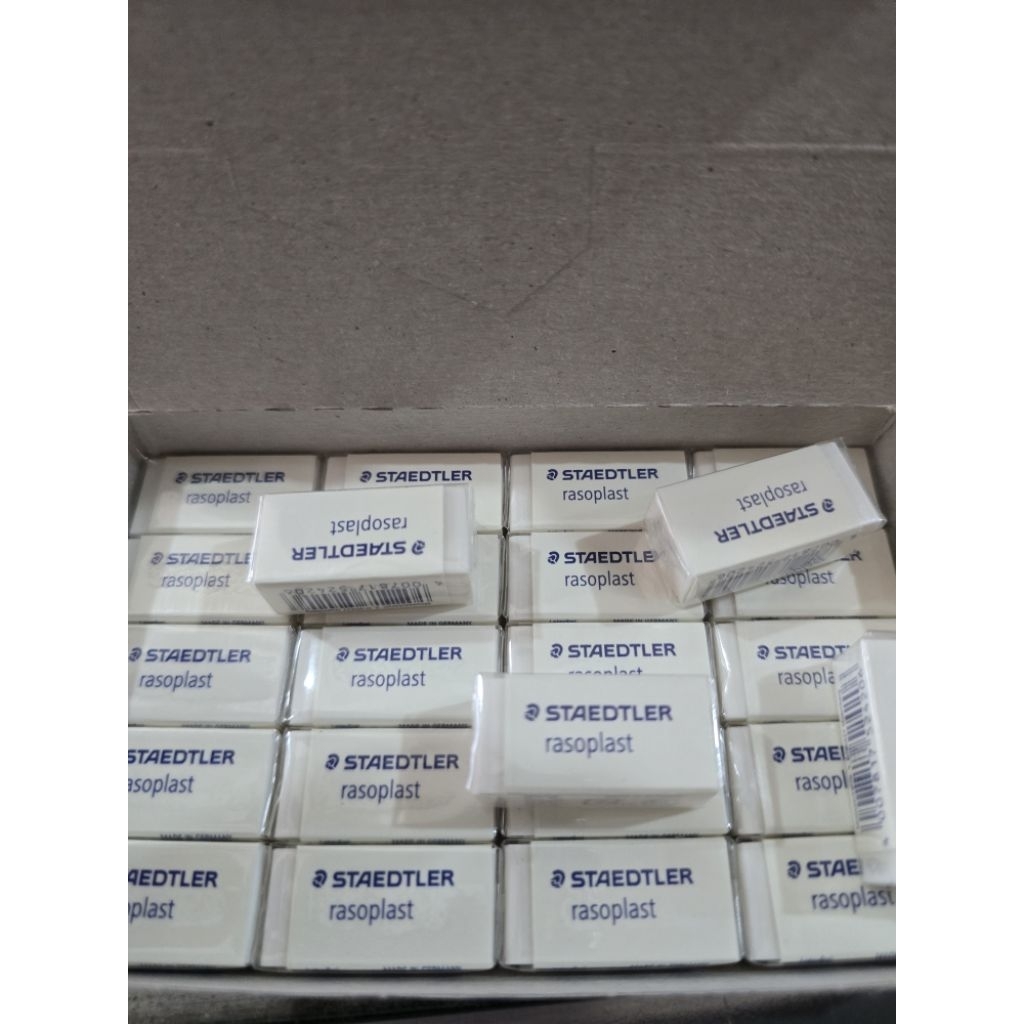 

PENGHAPUS PENSIL STAEDTLER KECIL B40 1 BOX 40 PCS ERASER PENCIL STAEDTLER