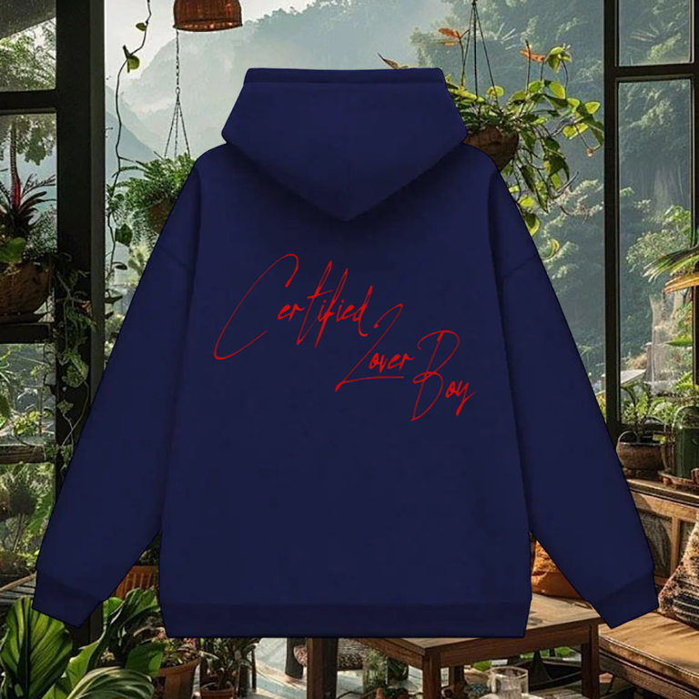 (COD) Pakaian penjaga dengan topi, tulisan tangan merah yang mencolok "Confident Love Boy", menunjuk