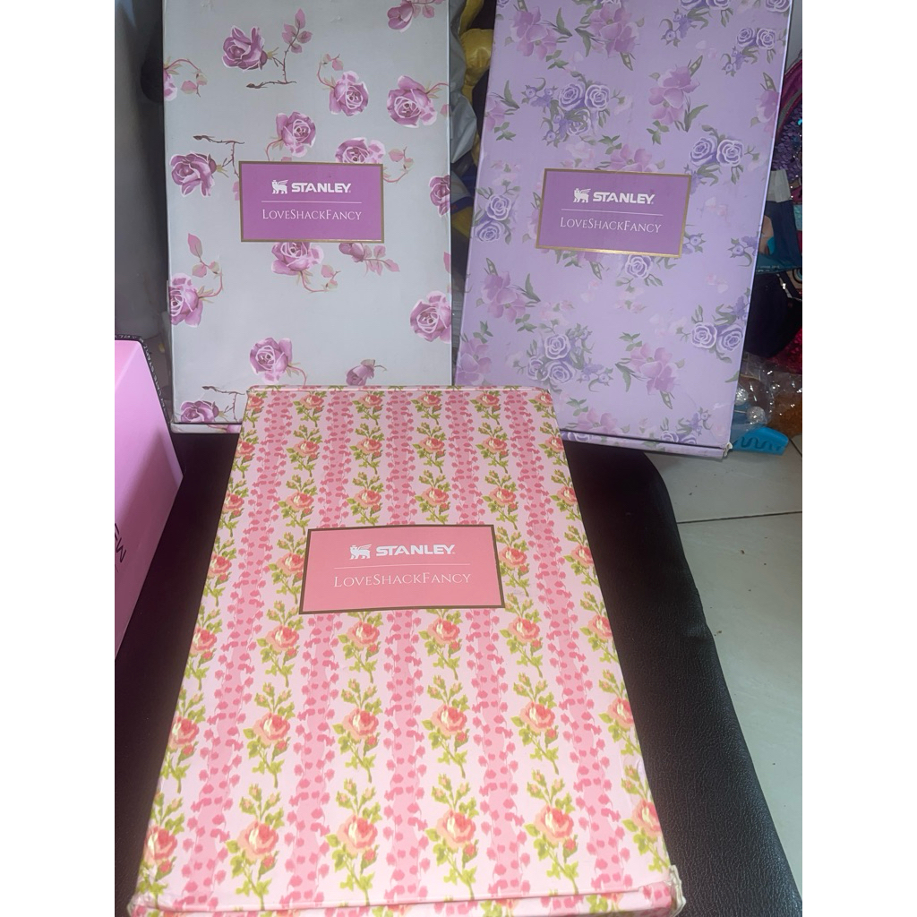 STANLEY XX LOVESHACKFANCY GIFT BOX/STANLEY BARBIE
