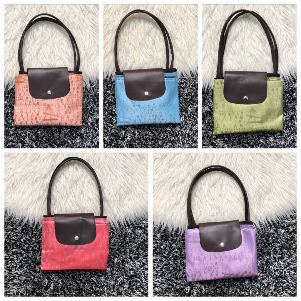 TAS OLEH OLEH PARASUT LIPAT BATAM