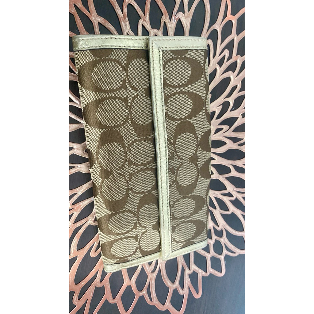 preloved dompet coach