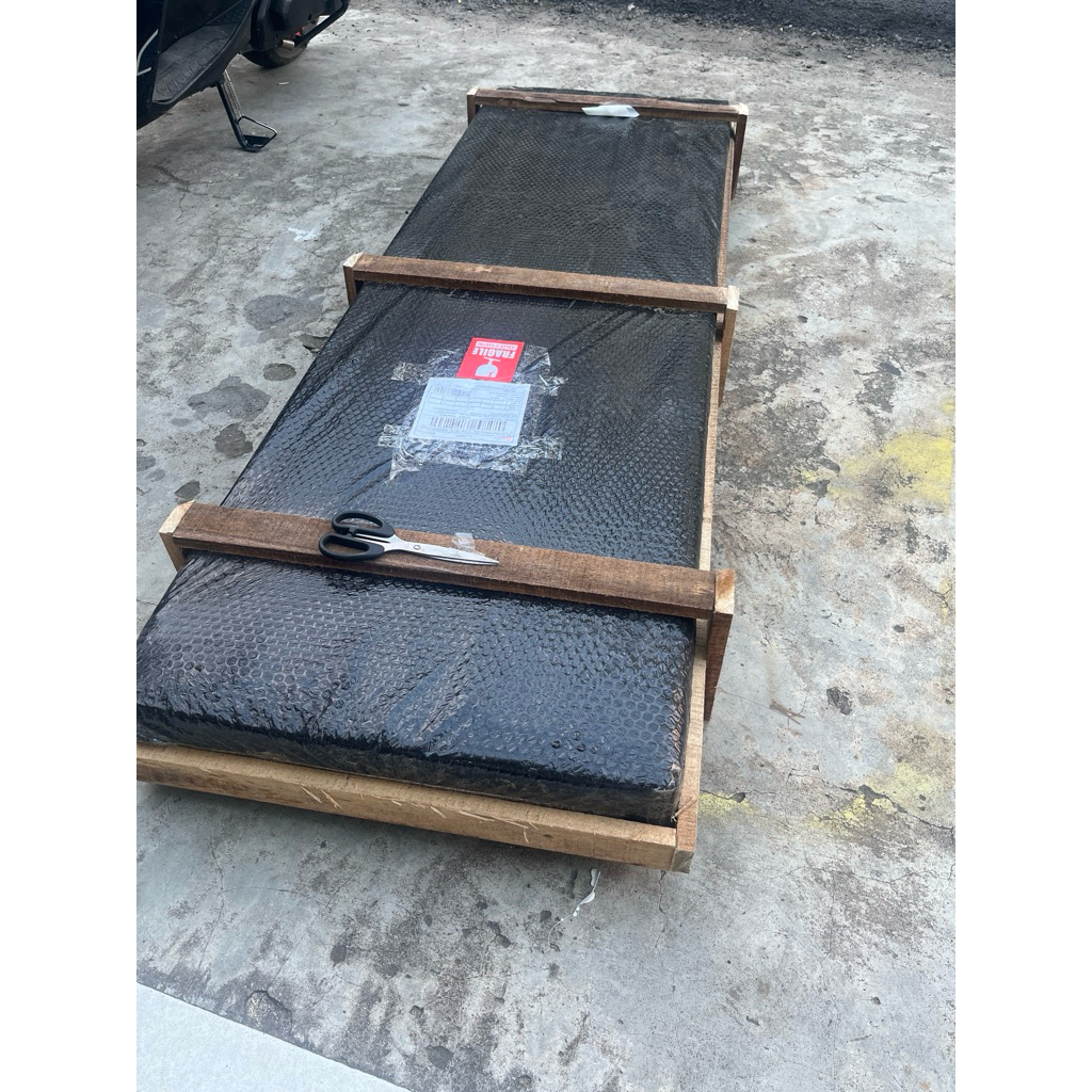 

Biaya Packing Tambahan untuk Produk Tertentu
