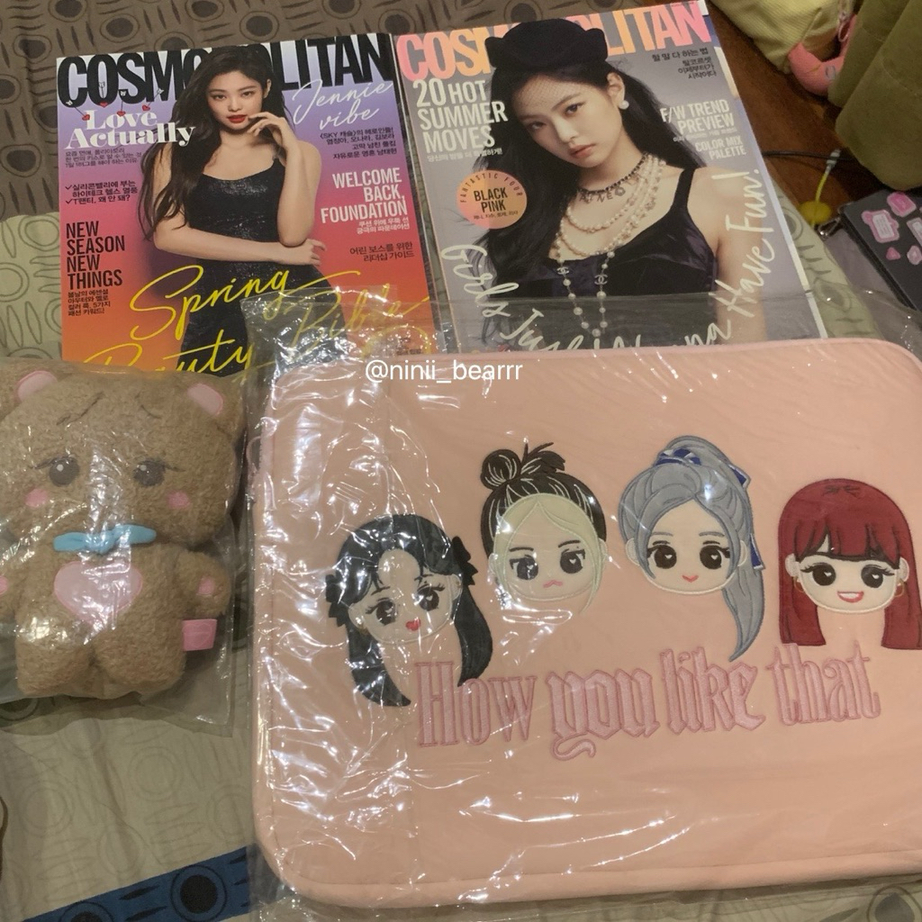 official blackpink merch (tas laptop, pouch gomdeuki, magazine jennie