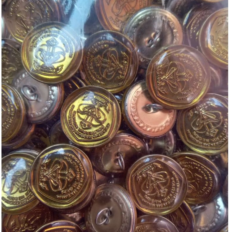 kancing jaket almamater politeknik negeri manado