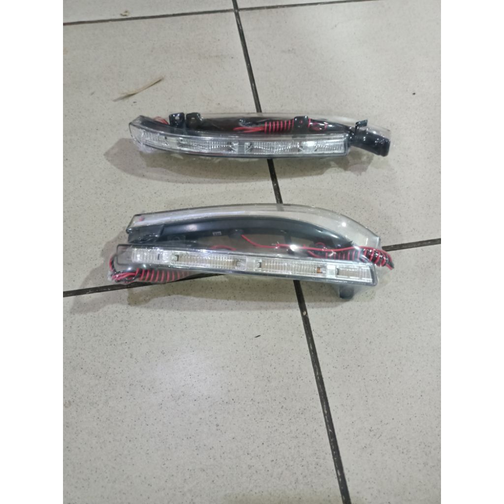 lampu sein spion all new Xenia 2012