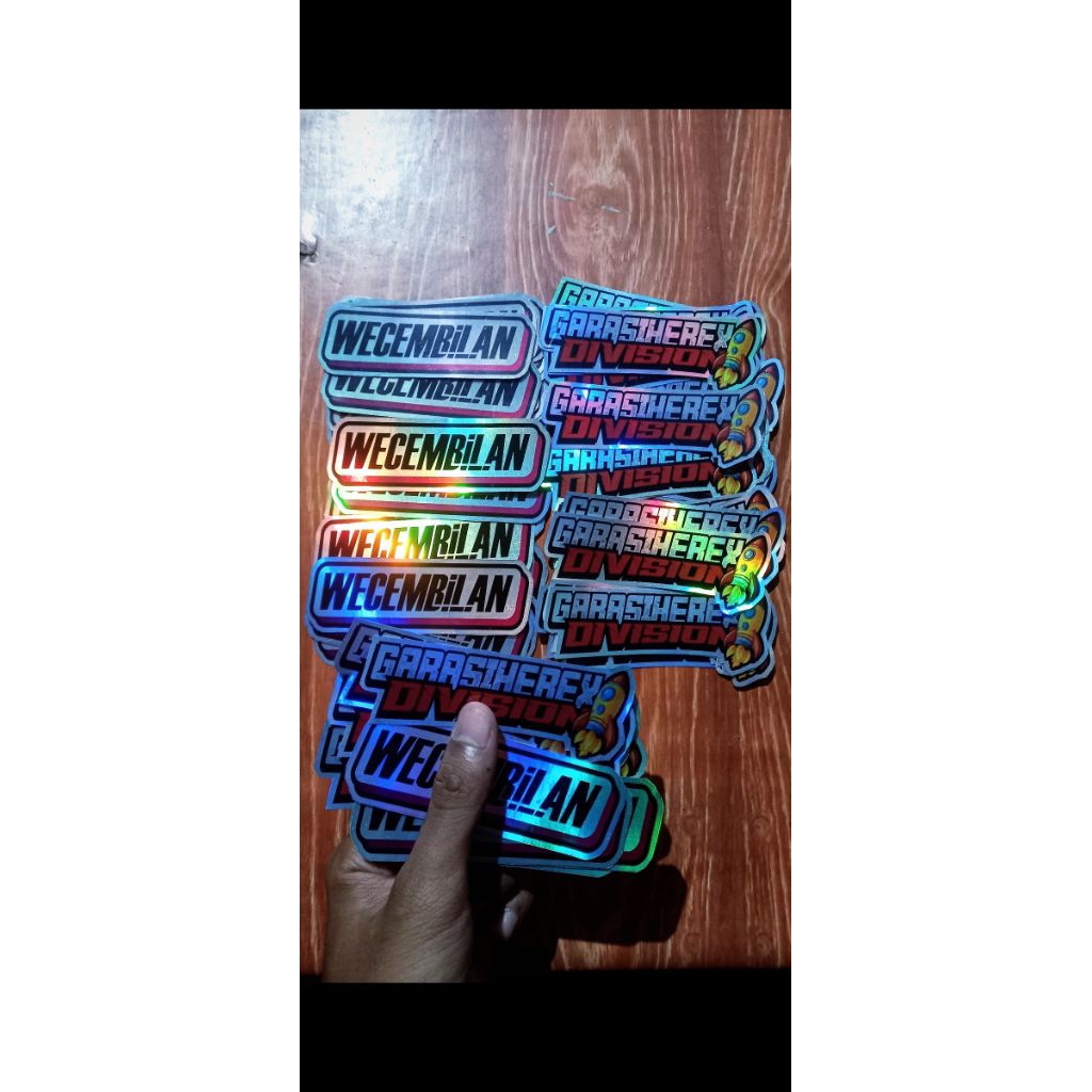 

stiker cuman 10k aja dapet 4pcs