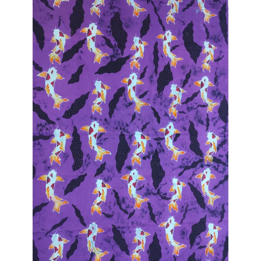 Kain Batik Tulis Motif ikan Koi