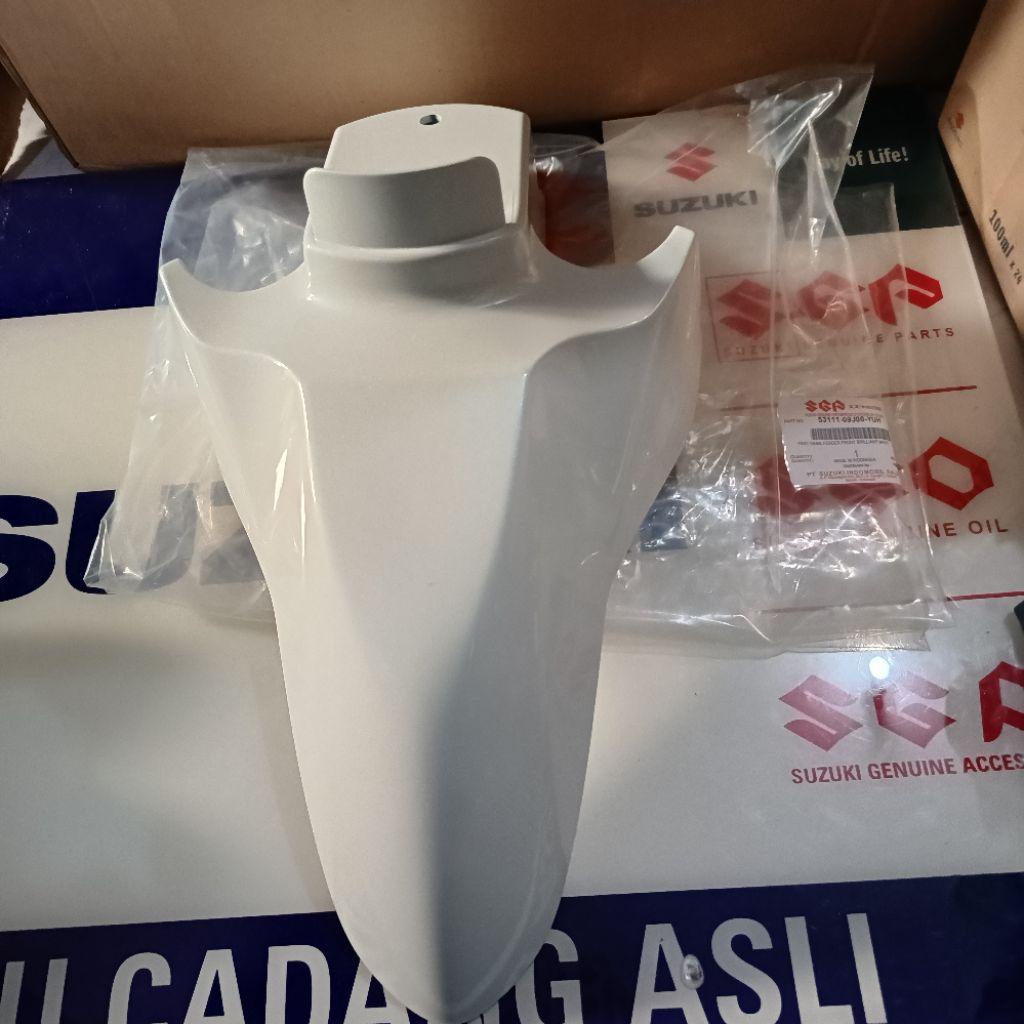 SPAKBOR DEPAN PUTIH SUZUKI NEX LAMA KARBU ORIGINAL SUZUKI GENUINE PART (SGP)