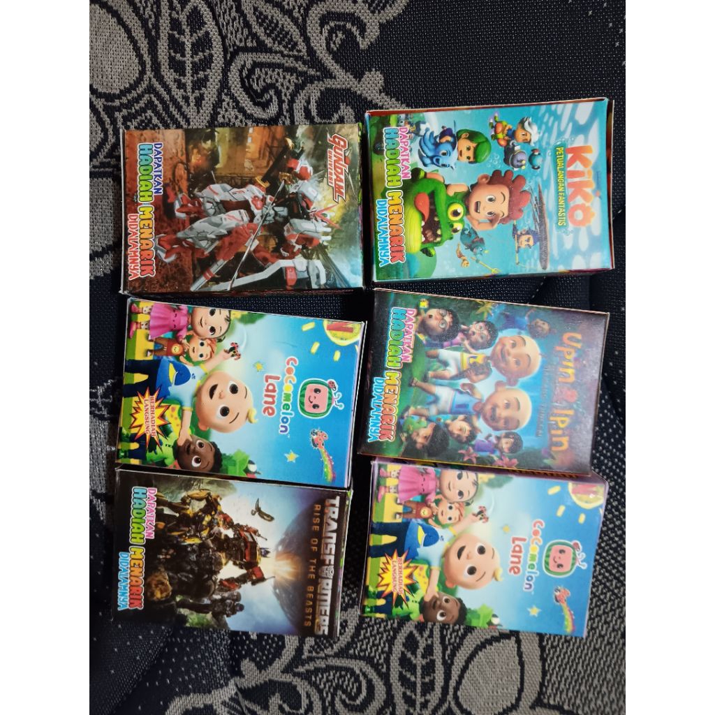 

kado berhadiah menarik isi 50 pcs