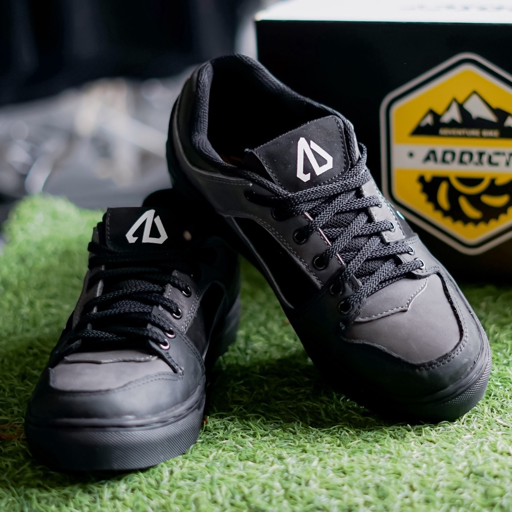 KODE M6X sepatu sepeda MTB XC enduro dan outdoor