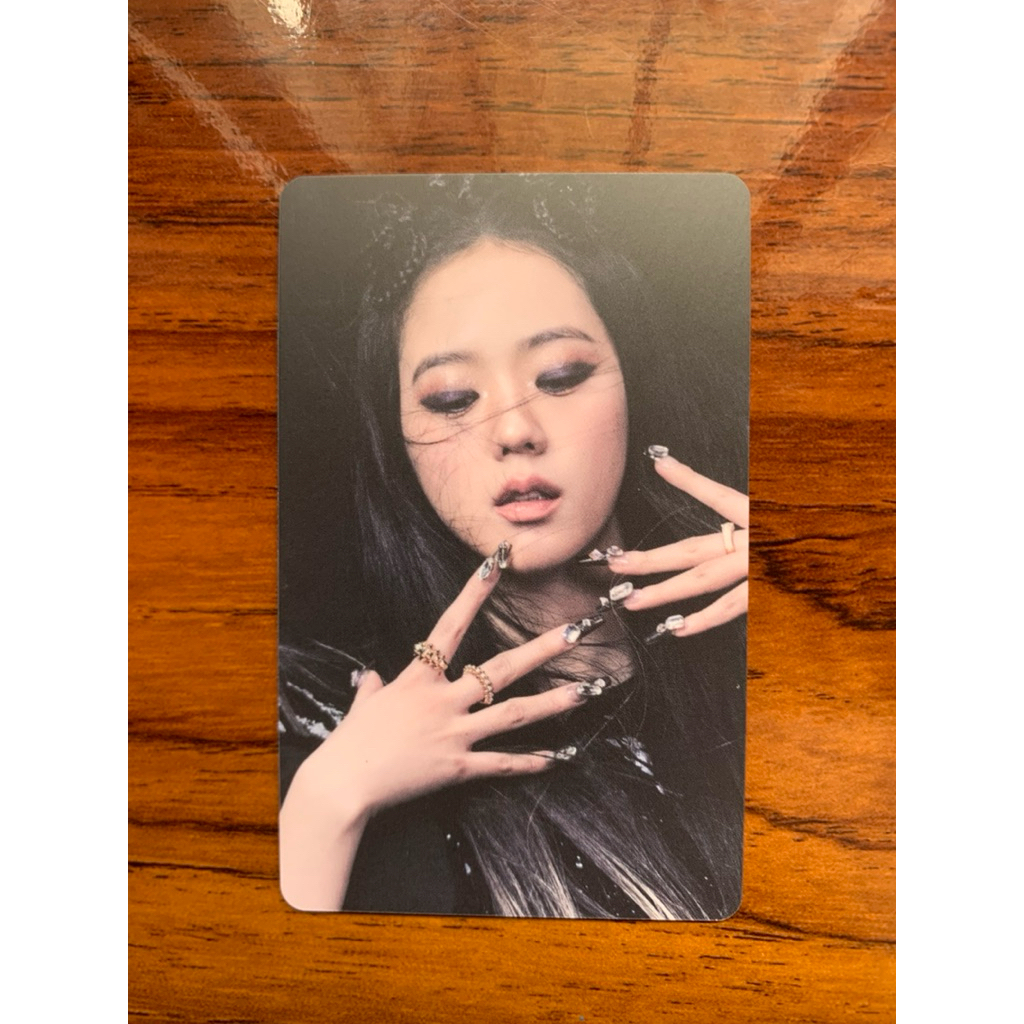 PHOTOCARD JISOO POB APPLEWOOD BORN PINK PVC PHOTOCARD | PC JISOO APPLEWOOD | PC POB APPLEWOOD | PC J