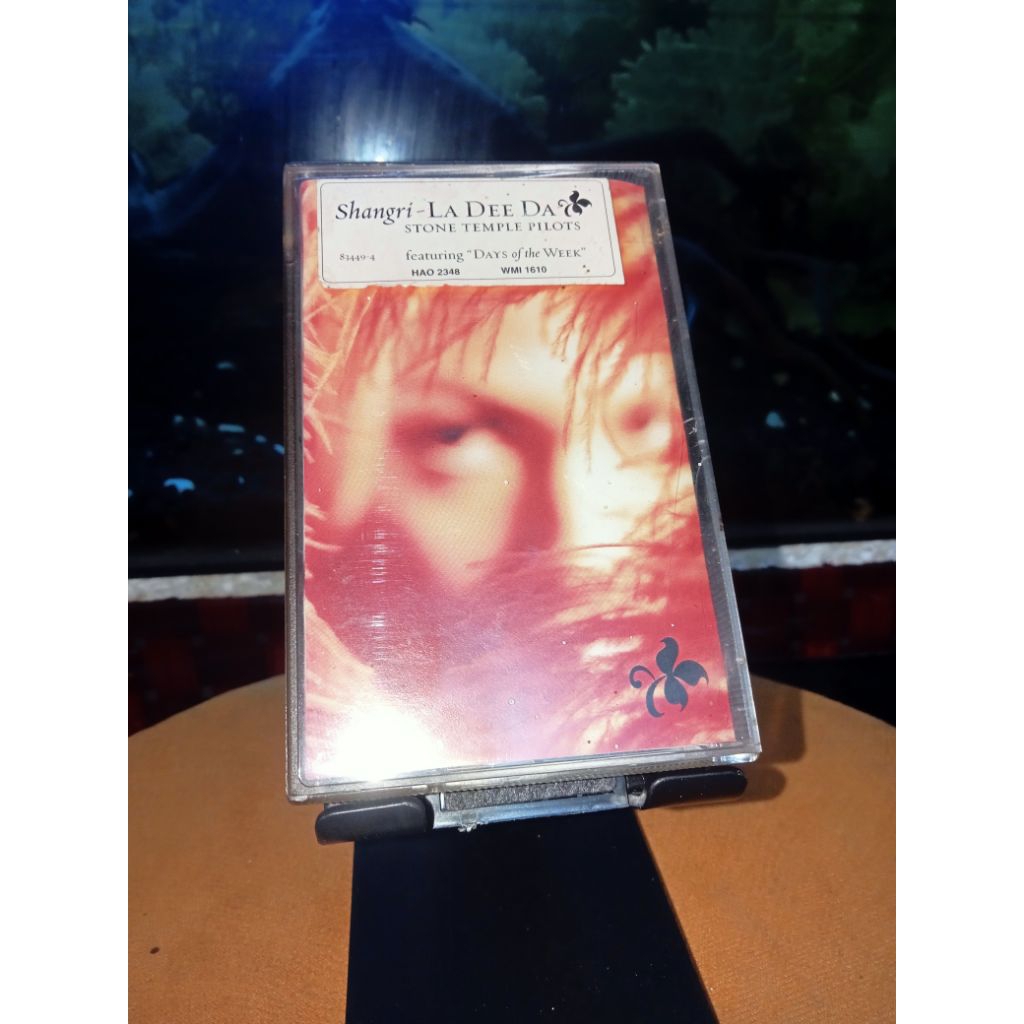 kaset pita album stone TEMPLE PILOT SHANGRi LA DEE DA