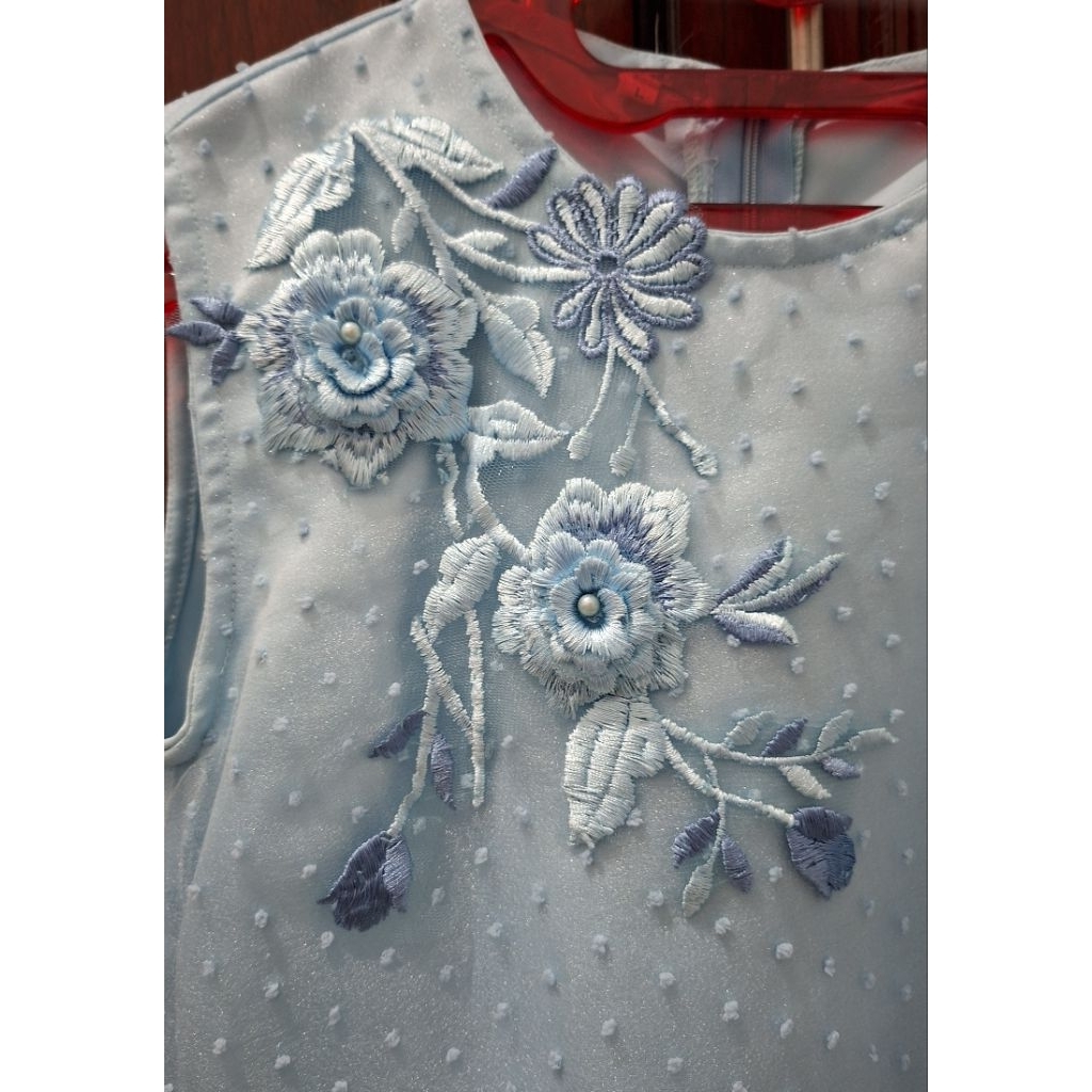 Preloved Dress wedding Biru