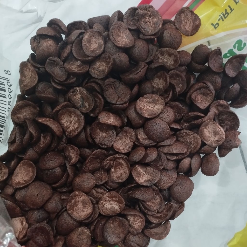 

Snack Coco Crunch | Koko Crunch | Cemilan Sereal Kiloan | Choco Crunch Cokelat | Aneka Cemilan dan Snack Nyamikan Jogja