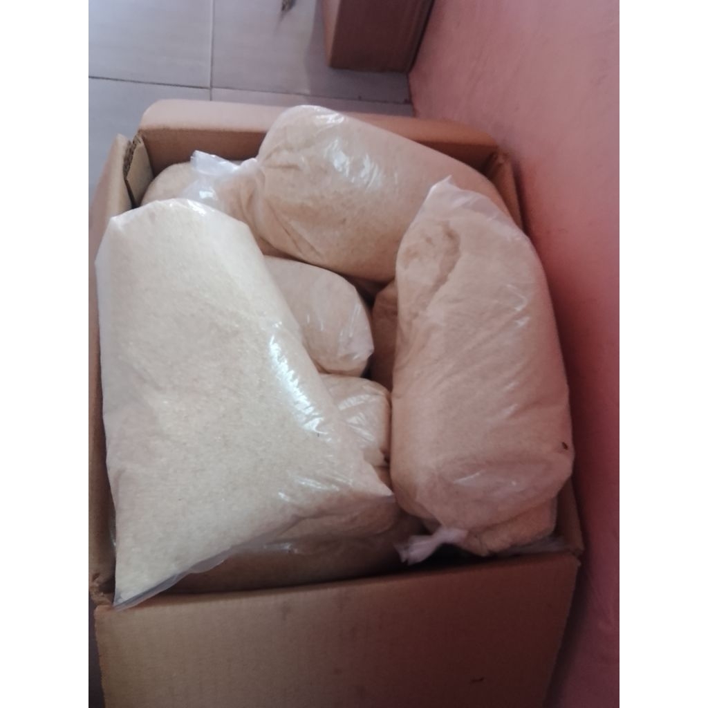 

gula pasir 1 kg