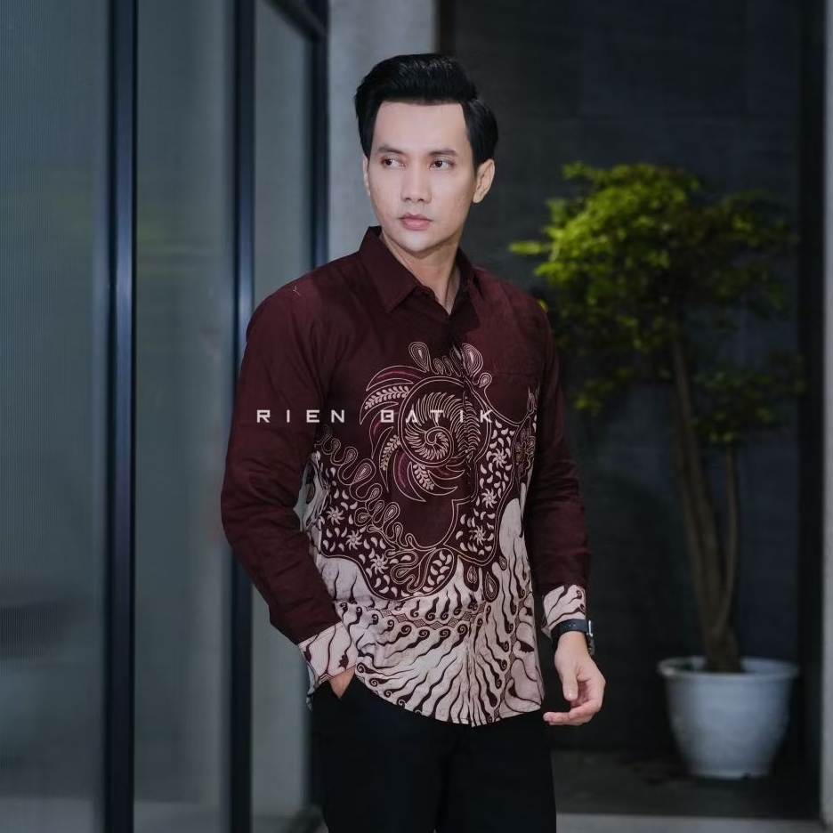 batik SLIMFIT pria Kemeja Batik Pria Slimfit Lengan Panjang Warna Merah Maroon Motif Rangkong pria w