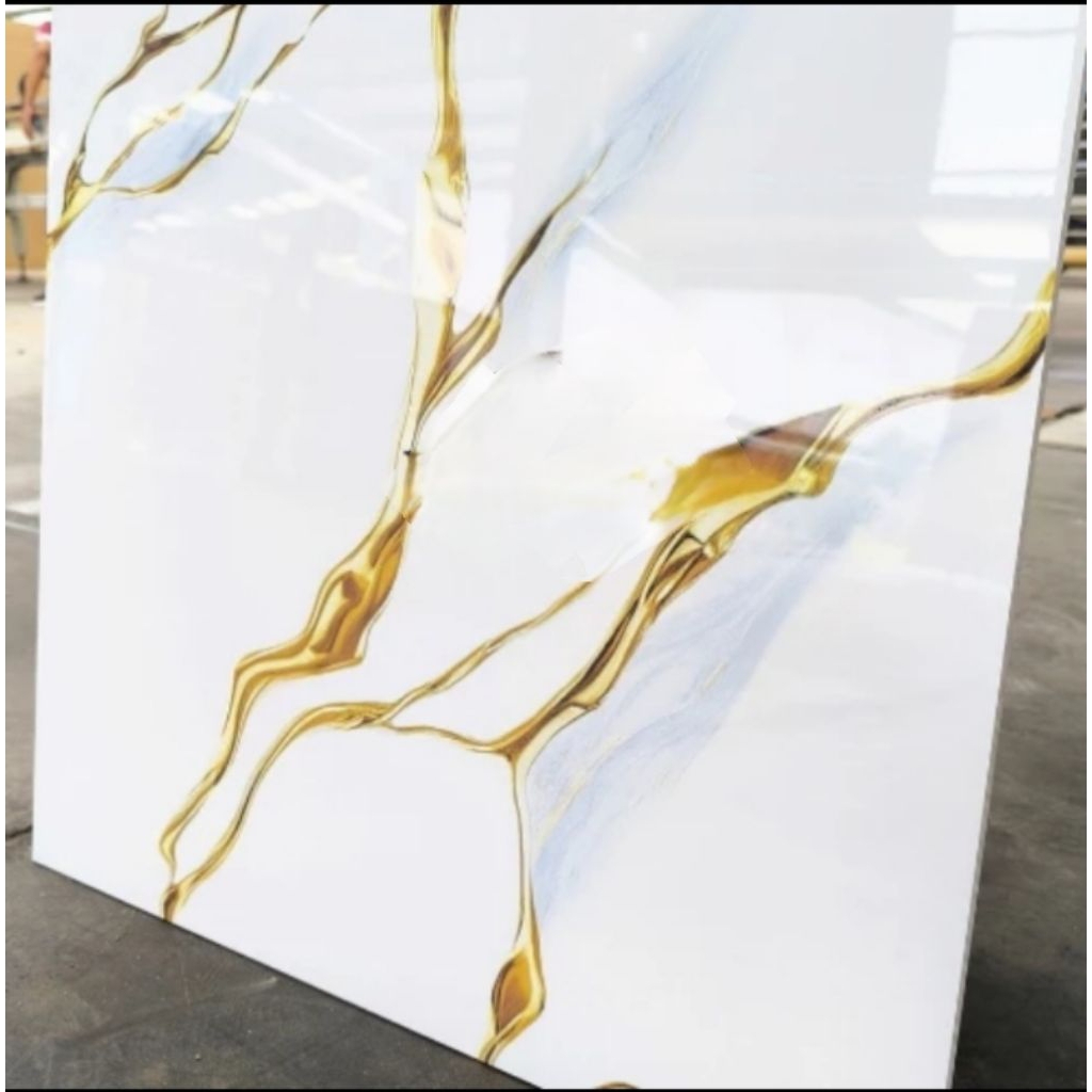 granit lantai 60x60 serat emas glossy