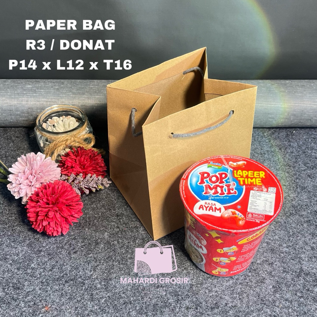 

tas kertas R3 donat coklat polos 14x12x16cm / paper bag / tas souvenir / tas asul asul