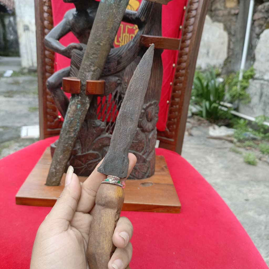 keris betok suro