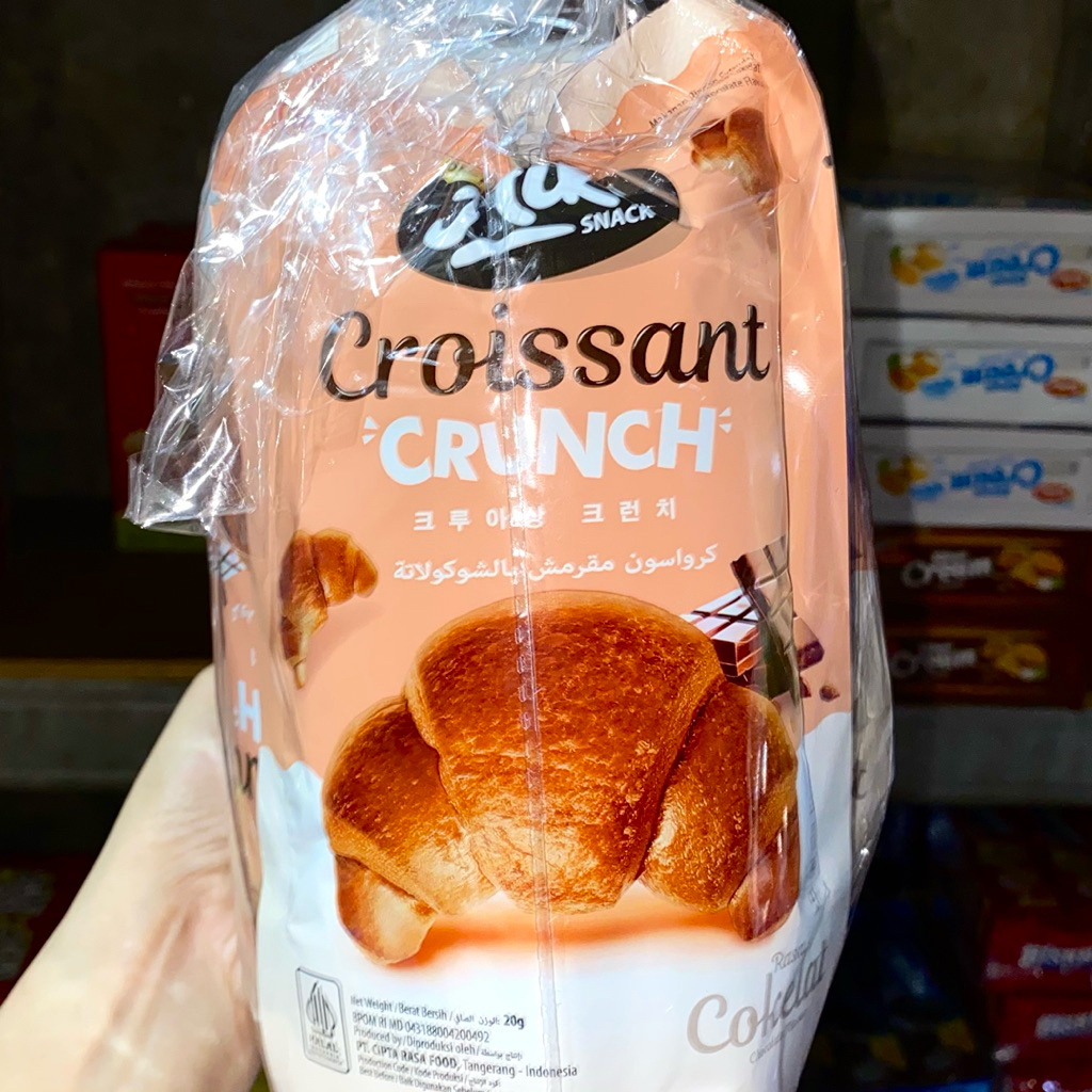 

HIKI Croissant Crunch 20gr x 10pcs Rasa cokelat keju