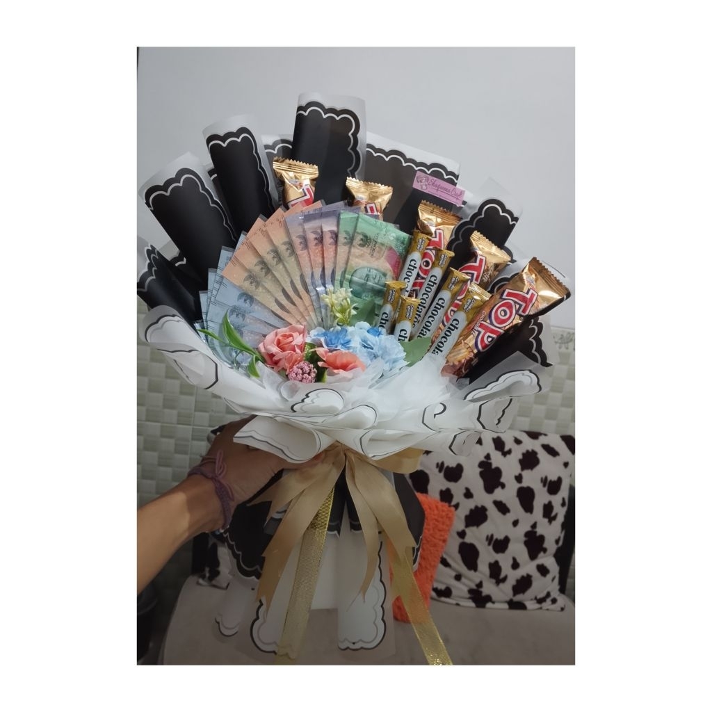 

Buket Murah || Buket Snack || Buket Wisuda || Buket Bunga || Buket Uang || Hampers