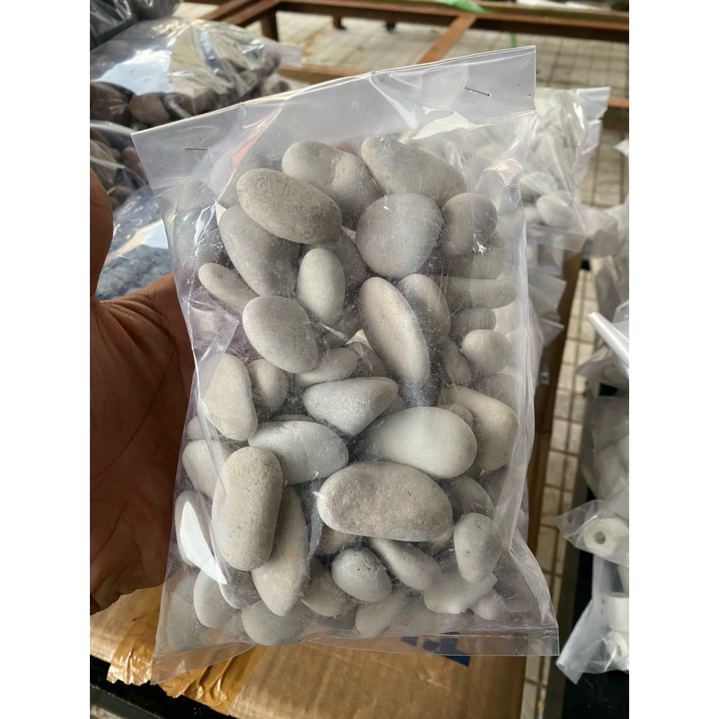 batu putih kecil / batu kupang putih kecil