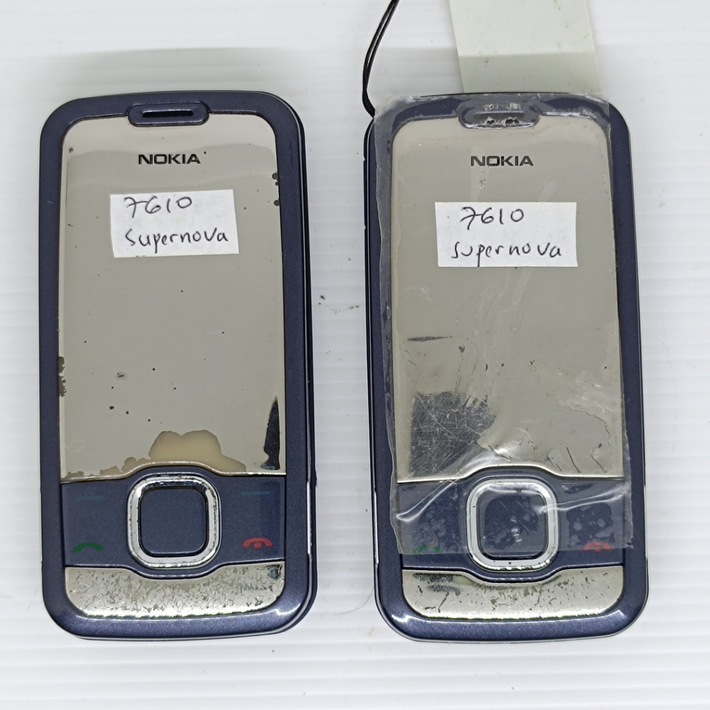 Marketpoint Dummy HP Handphone Pajangan Contoh Mainan Nokia 7610 Supernova