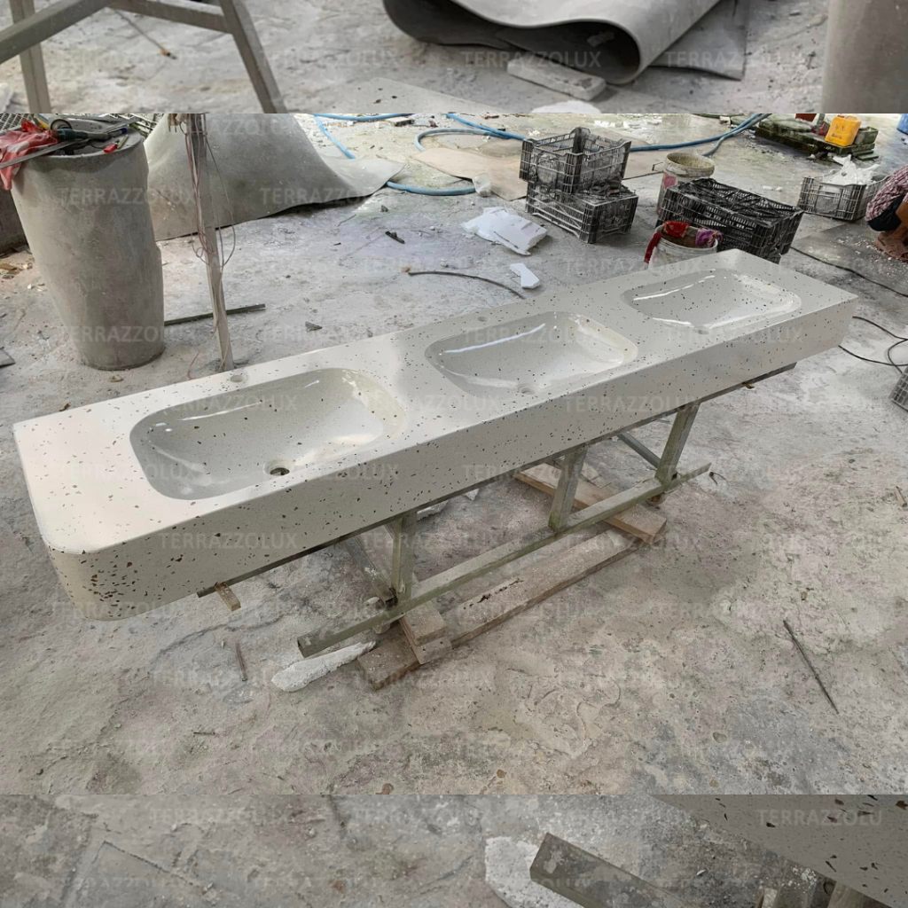 Wastafel Top Table Triple Coas