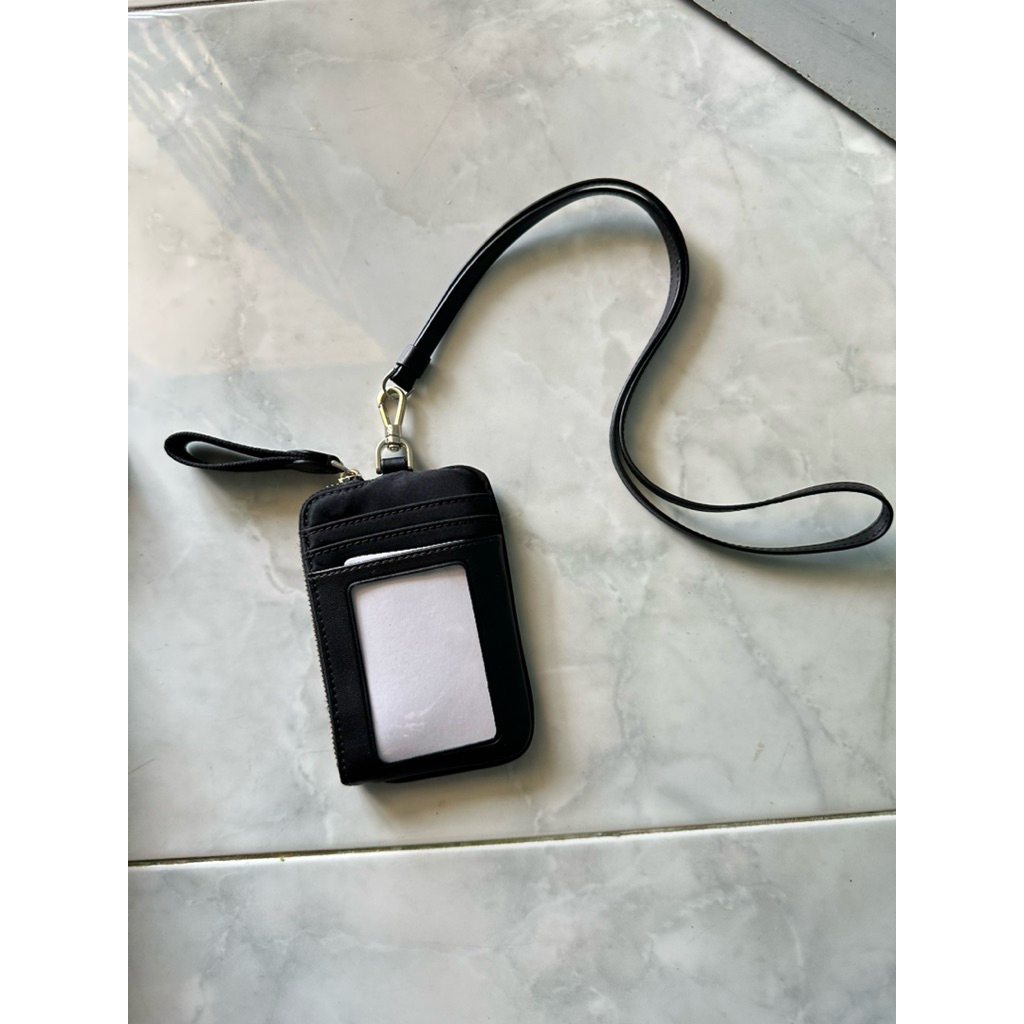 

pl lanyard katespade