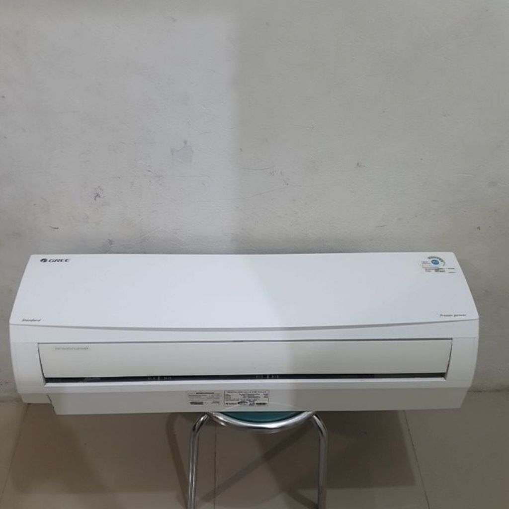 second Ac indoor gree 2pk ( mulus dan ori)