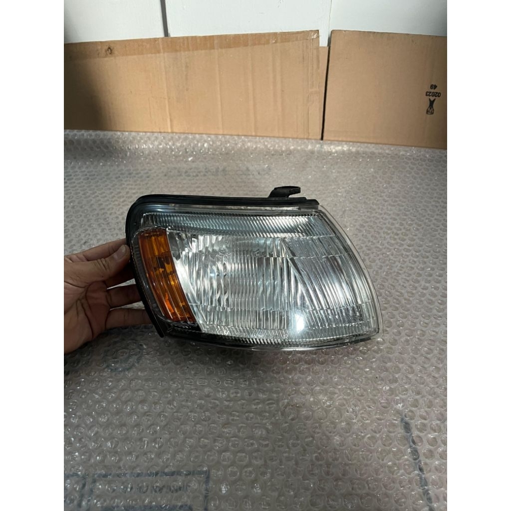 lampu sein depan sen corona absolute kanan 1992-1997 original