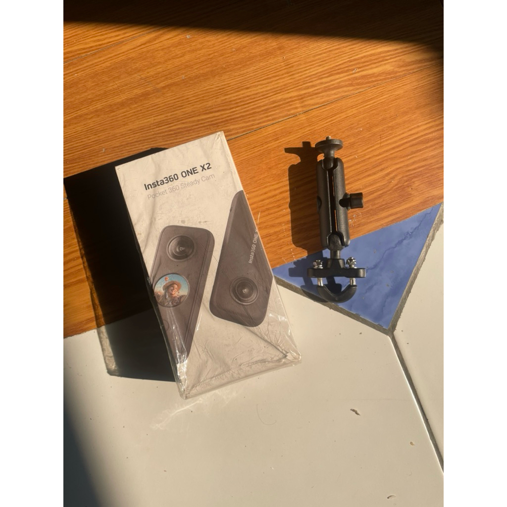 INSTA 360 ONE X2