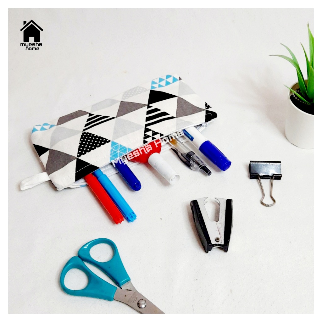 

Tempat Pensil / Cepuk / Tempat Alat Tulis Motif Minimalis CPK18
