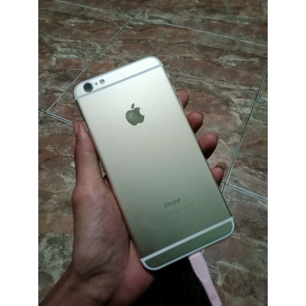 Iphone 6 Plus  64 GB , Minus Baterai.