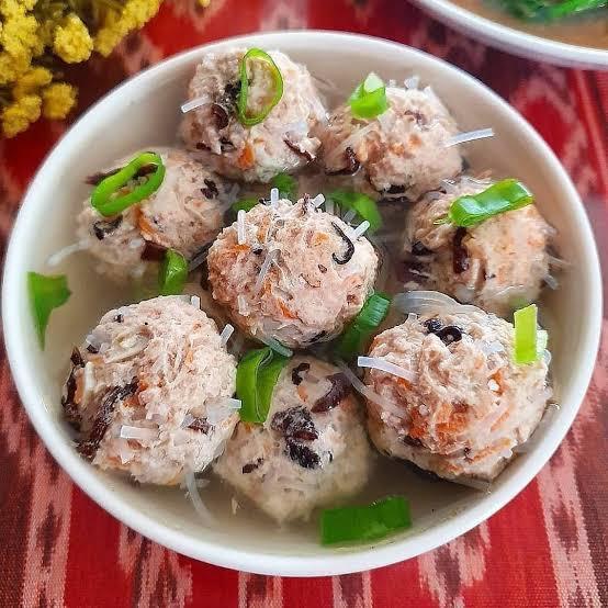 

FROZEN BASO LOHOA / Baso Lohoa Ayam Udang Jamur isi 12 HOMEMADE