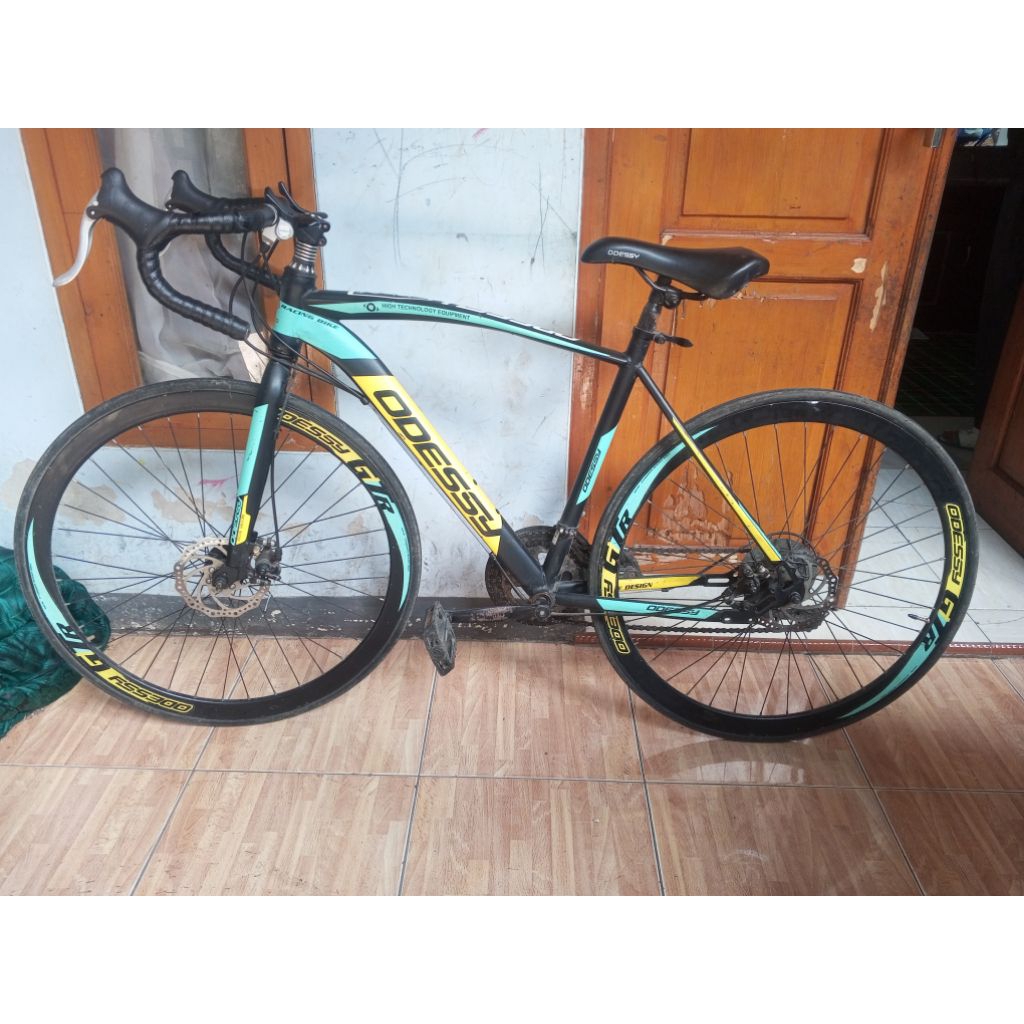 sepeda balap Roadbike ODESSY