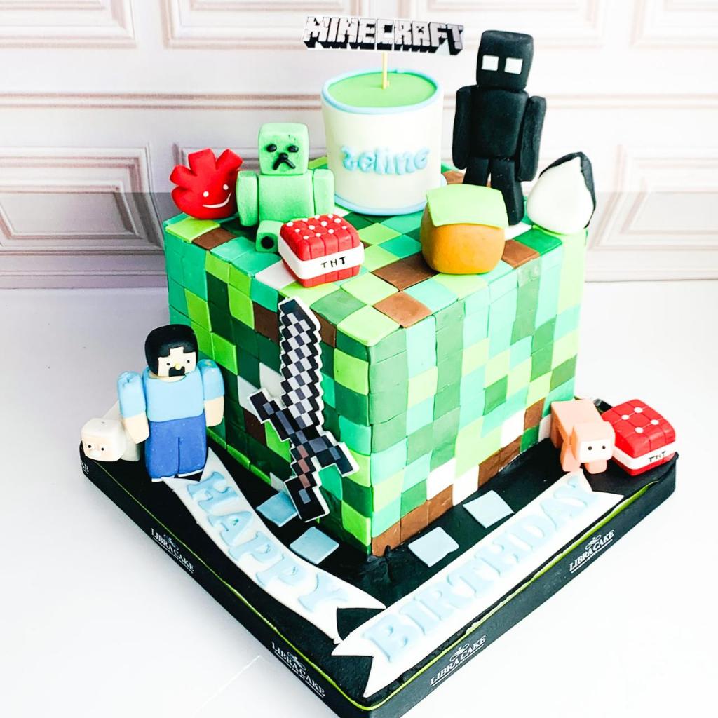 

Kue Ulang Tahun/Birthday Cake/Kue Ultah tema minecraft/Kue Birthday Jakarta/Minecraft cake