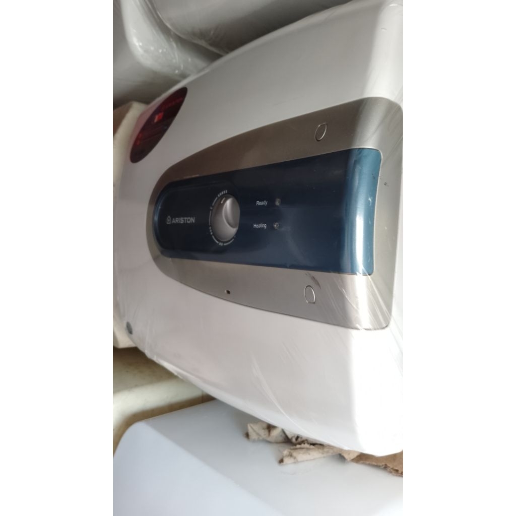 water heater ariston bekas bergaransi (15&30 ltr)