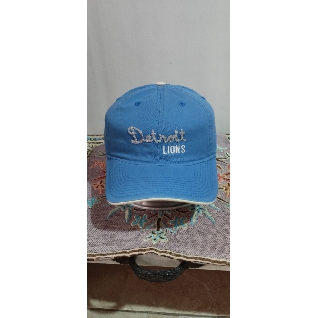 Caps Reebok X NFL"Detroit"
All size
Full tag
