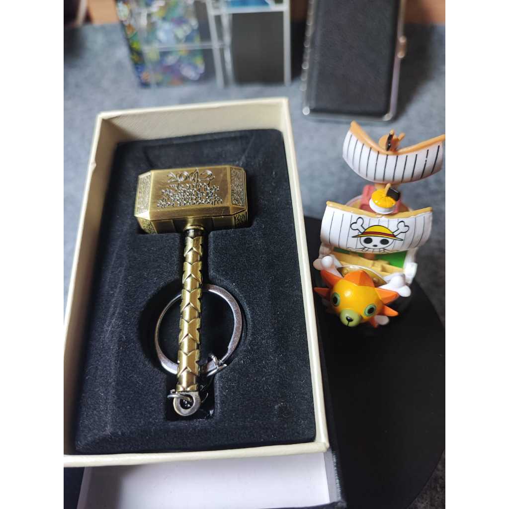 Korek Miniatur Palu THOR , elektrik dengan gantungan , refill cas include box dan kabel