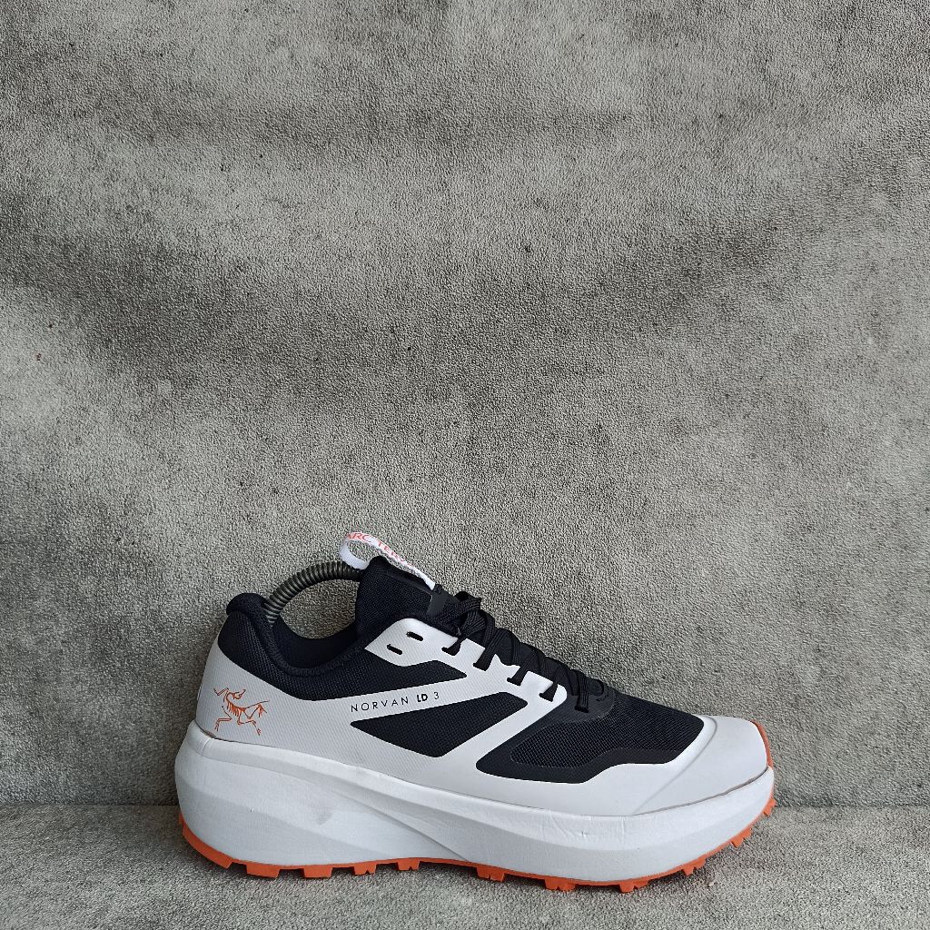 Sepatu Outdoor Arcteryx Norvan LD 3 Black/white 41