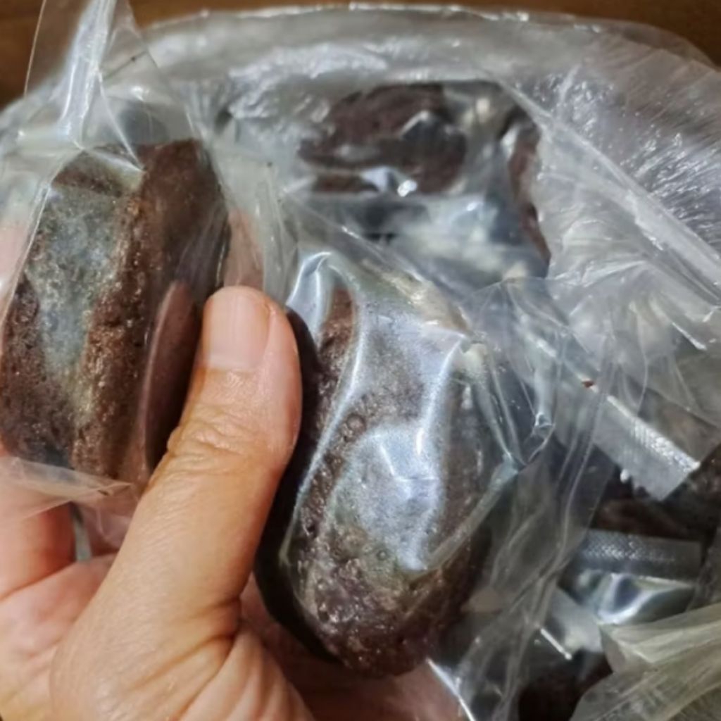 

Brownies by Doughmestic cookies