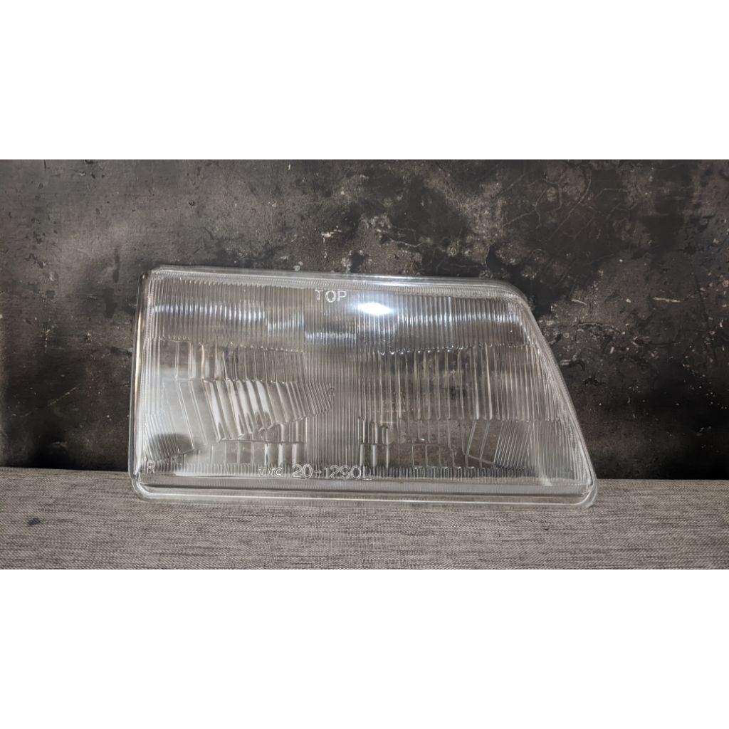 mika kaca lampu depan Daihatsu charade cx tahun 80 -81 -82-86